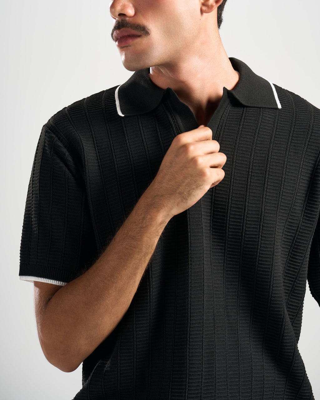 Black Riviera V Polo