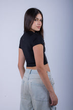 SCULPTED STITCH BLACK CROP TOP XC INFINITY